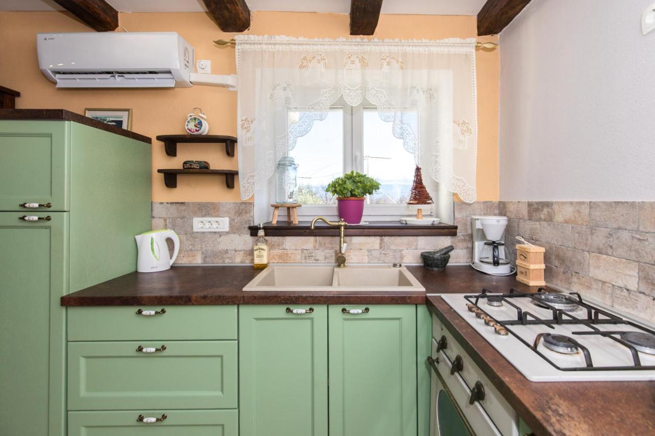 Apartman Lidija Risika Kültér fotó
